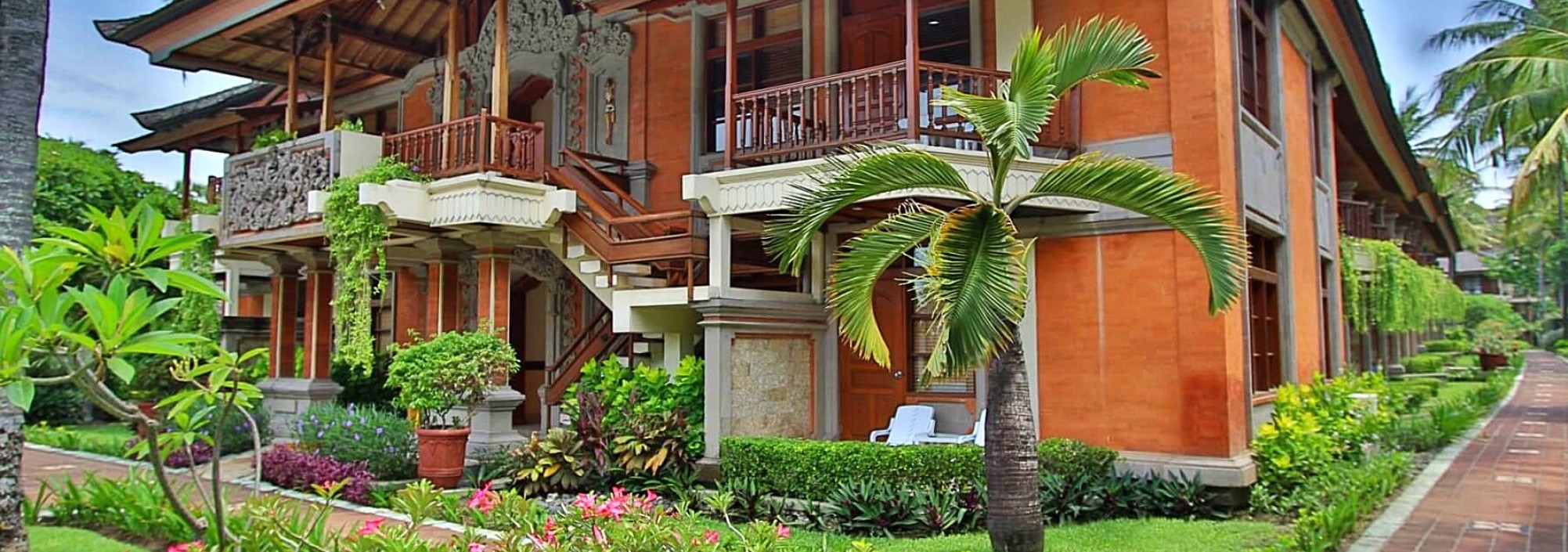 the-jayakarta-bali-beach-resort-legian1-1