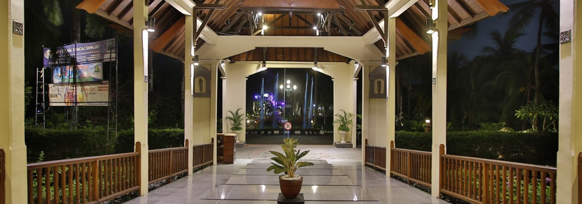 the-jayakarta-lombok-senggigi