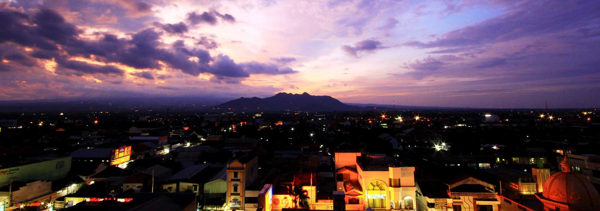 uitzicht-surya-hotel-kediri-java-balitravel