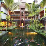 vijver-karpers-mercure-kuta-balitravel