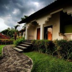 villa-front-anda-amed-bali
