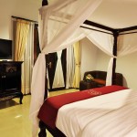 villa-puri-saron-resort-seminyak-bali