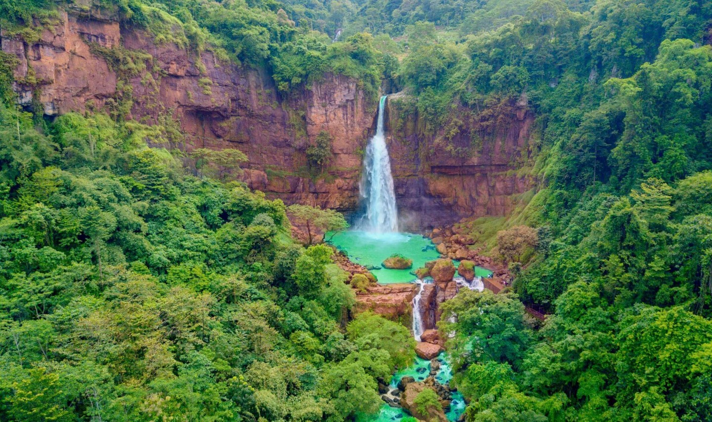 waterval-sukabumi-java-balitravel-2