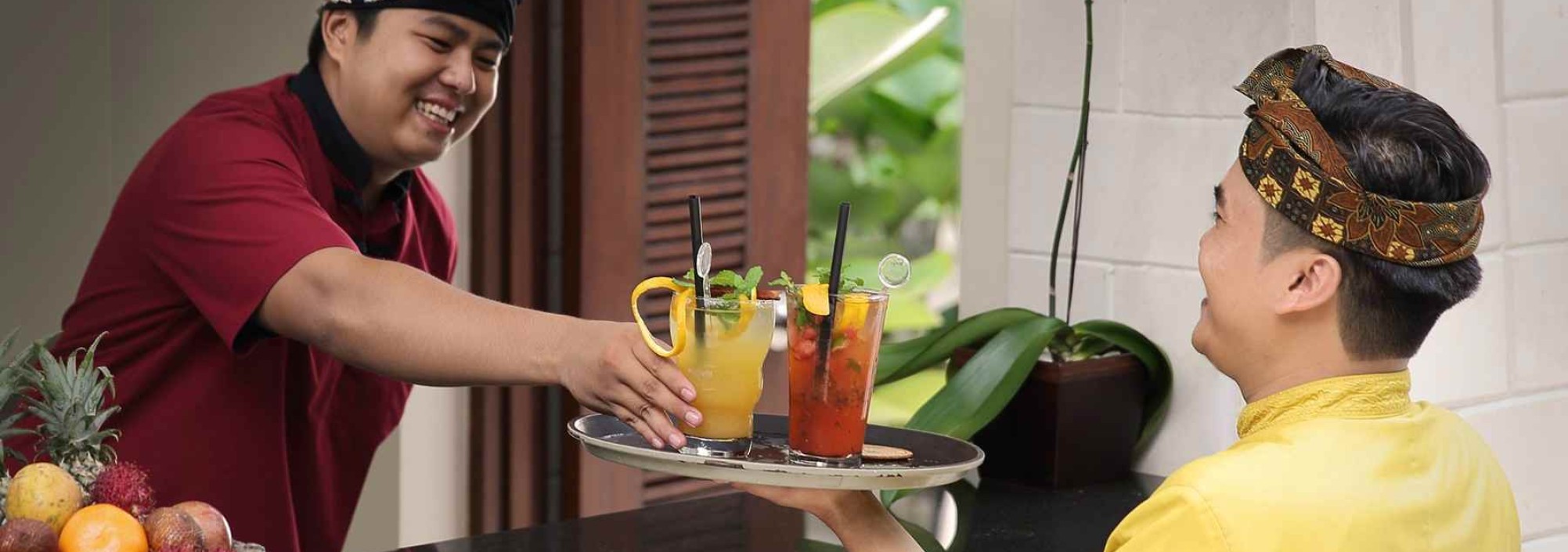 welcome-drink-griya-santrian-balitravel