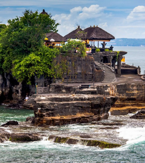 zeetempel-tanah-lot-balitravel-1