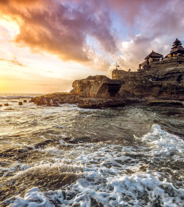 zonsondergang-tanah-lot-tempel-bali-travel