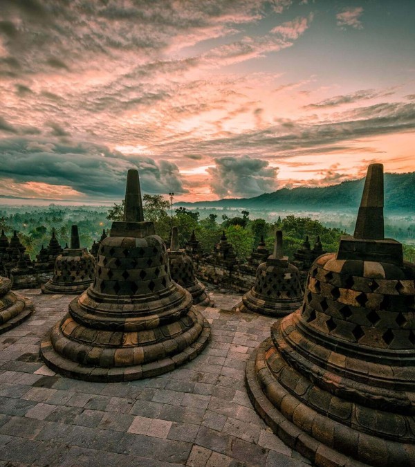 zonsopkomst-borobudur-tempel-java