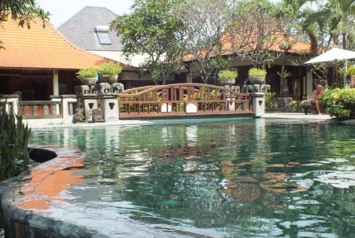 Besakih Beach Hotel Hotels In Sanur Strandvakantie Bali Bali Travel