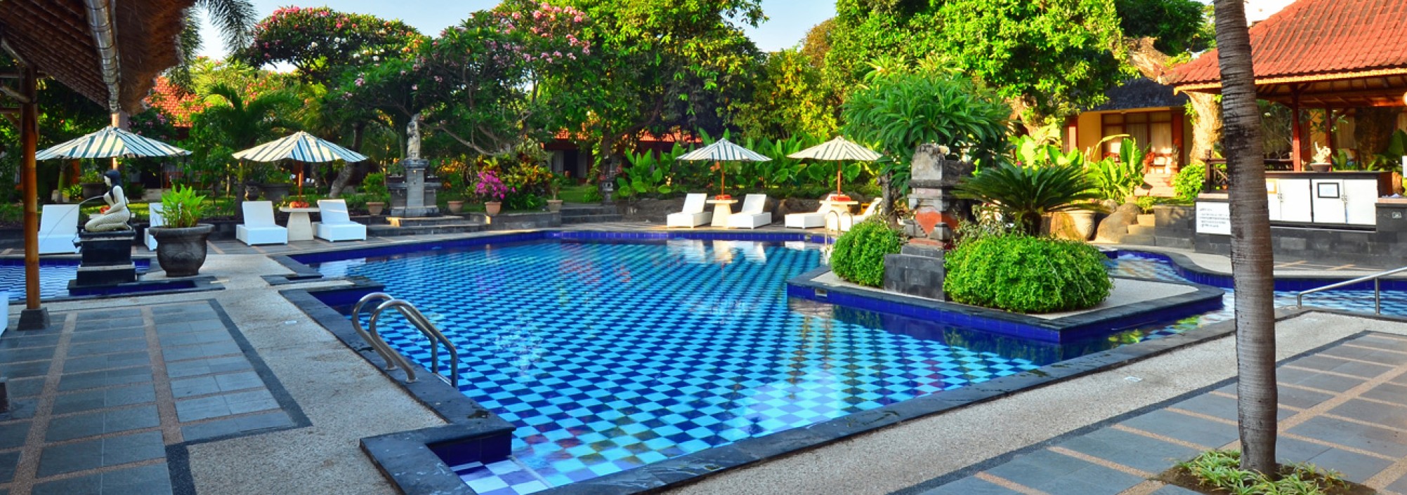 zwembad-inna-sindhu-sanur-balitravel-1