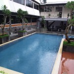 zwembad-le-polonia-hotel-medan-sumatra-balitravel
