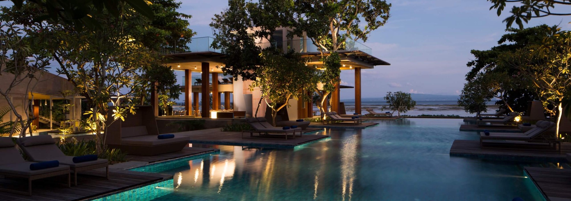 zwembad-maya-sanur-resort-balitravel-3