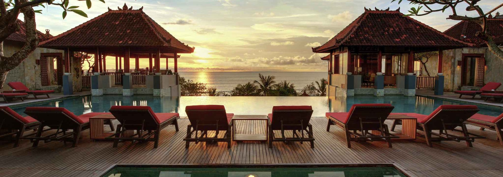 zwembad-mercure-kuta-balitravel