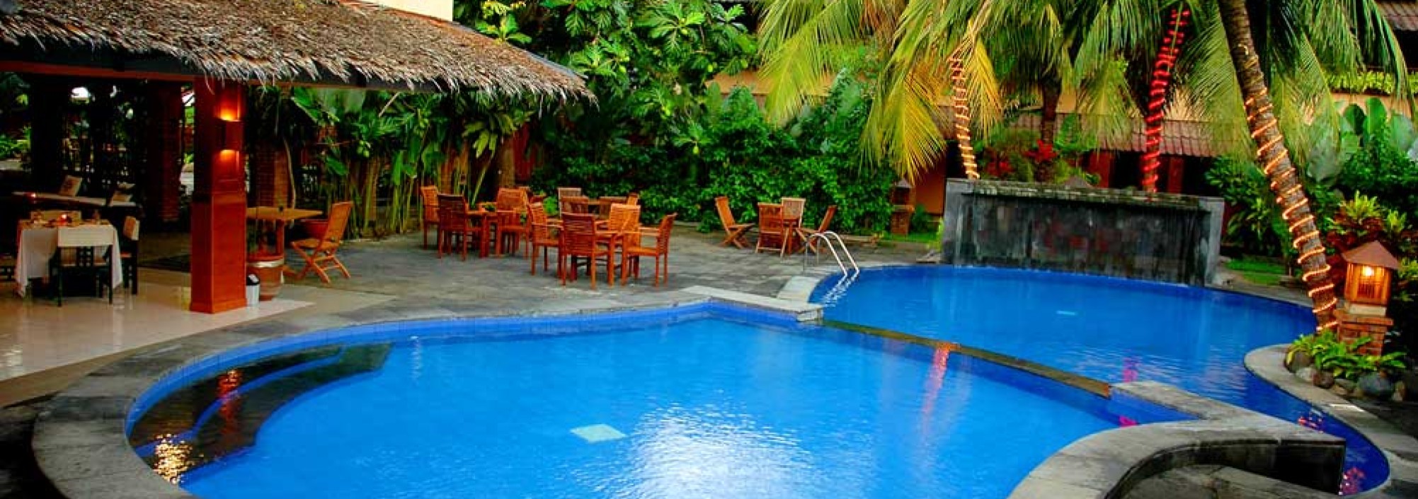 zwembad-nyiur-indah-resort-pangandaran-balitravel