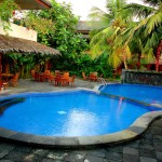 zwembad-nyiur-indah-resort-pangandaran-balitravel