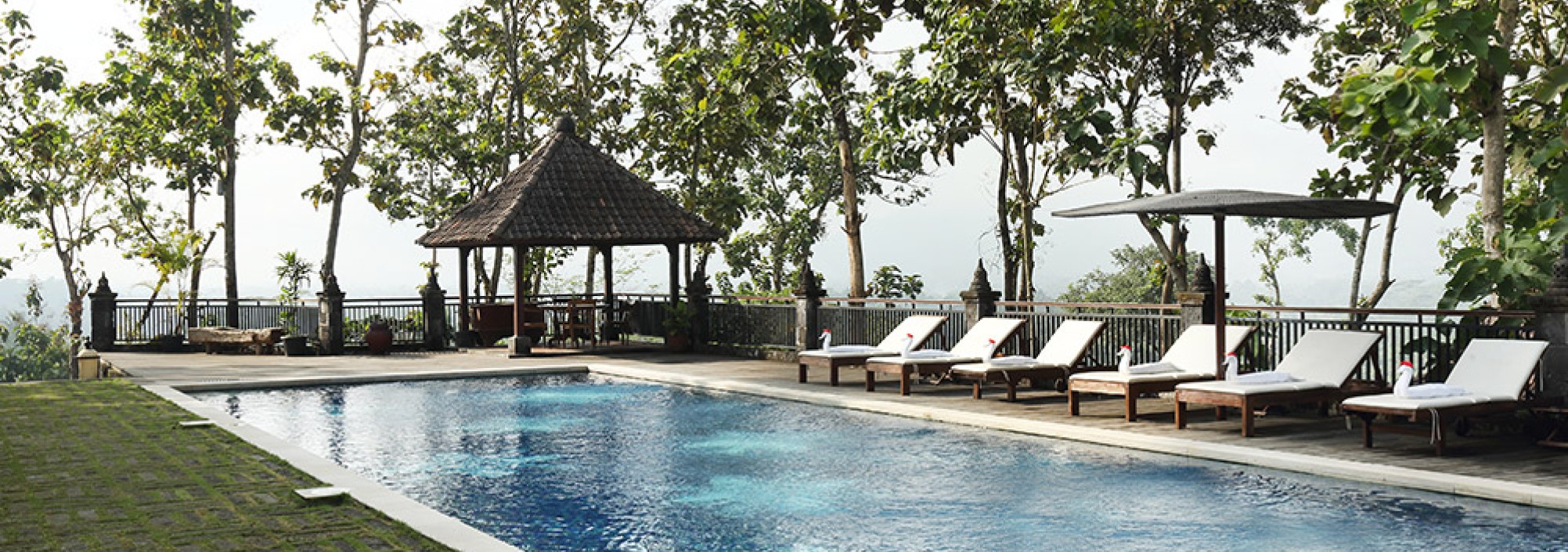 zwembad-pool-plataran-borobudur