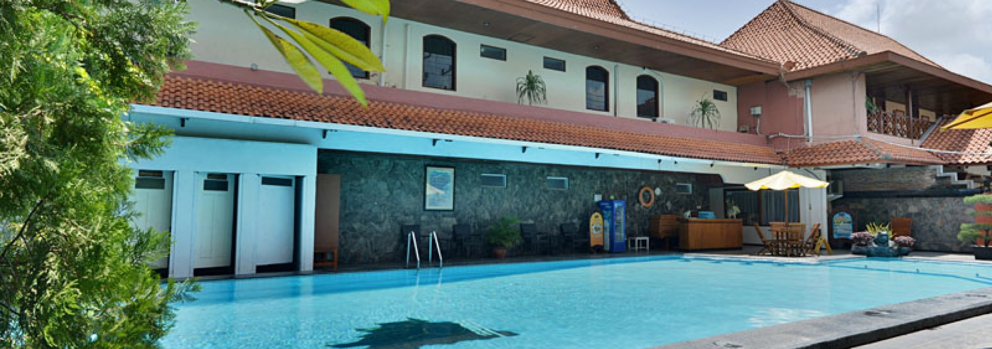 zwembad-puri-artha-hotel-yogyakarta-balitravel