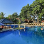 zwembad-puri-saron-resort-balitravel