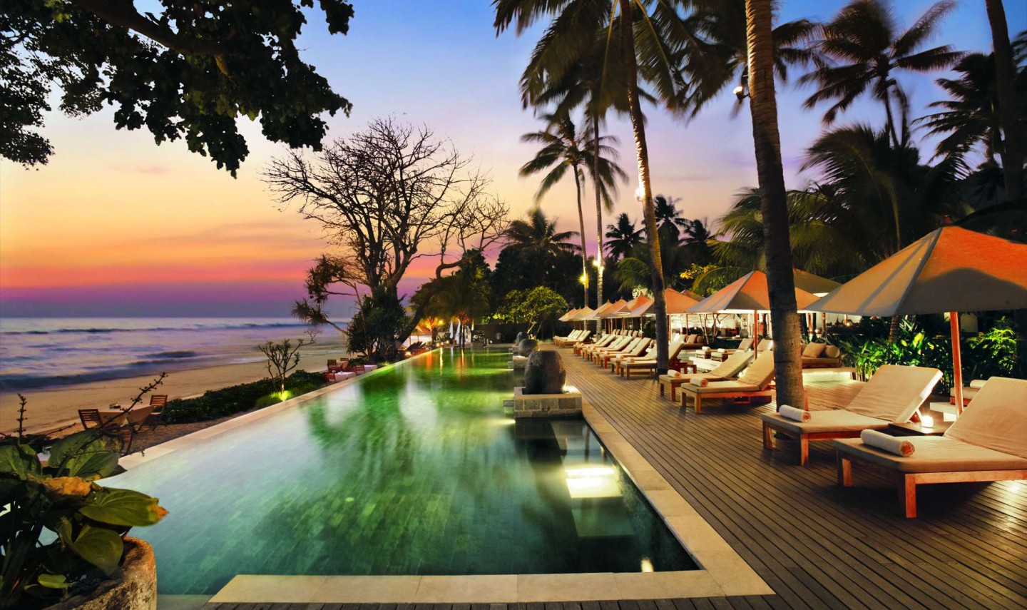 zwembad-strand-qunci-villas-senggigi-balitravel